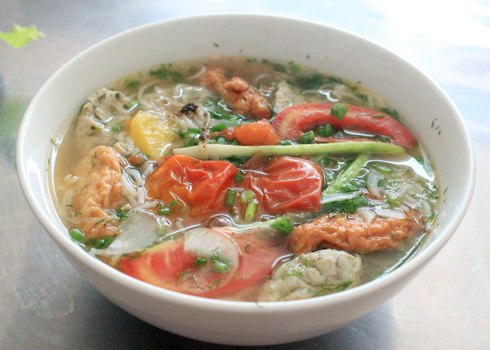 Bát bún cá