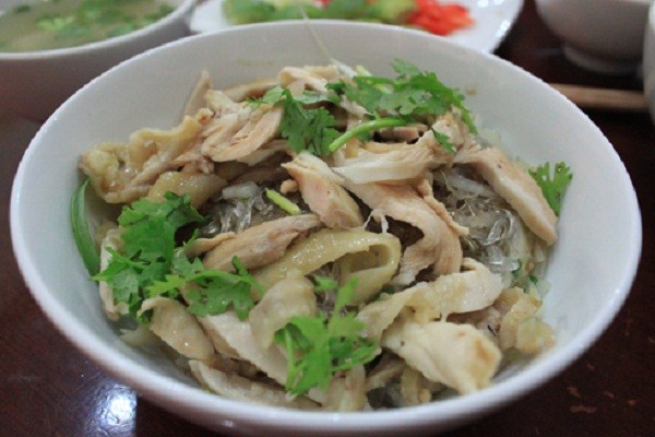 Miến gà trộn Mã Mây.