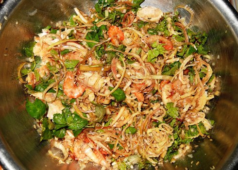 Nộm bắp chuối rừng