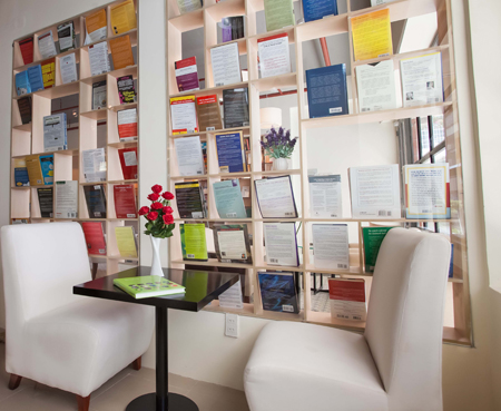 FYI bookcafe
