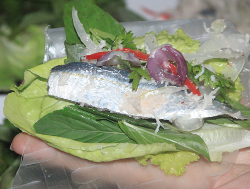 Gỏi cá trích