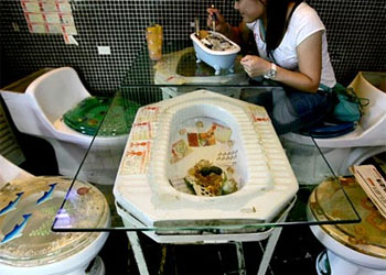 Nhà hàng toilet
