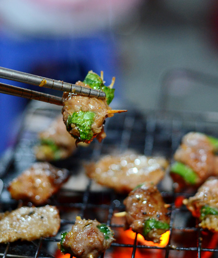 Bò cuộn giòn giòn