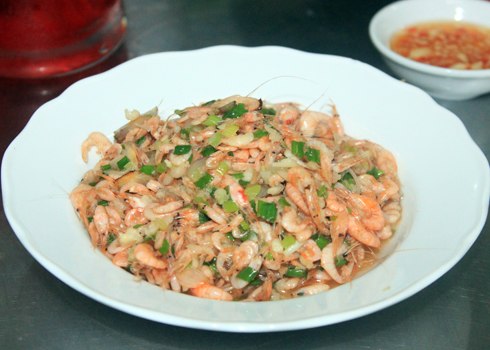 Tép đồng um cuốn bánh tráng