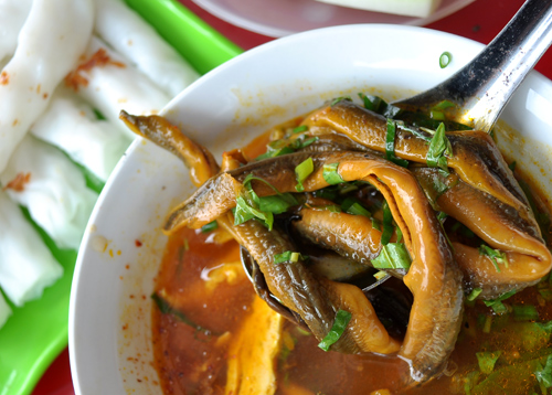 Bánh mướt súp lươn mát lành, bổ rẻ của Huynh đệ quán.
