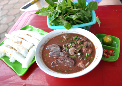 Bánh ướt xáo lòng heo