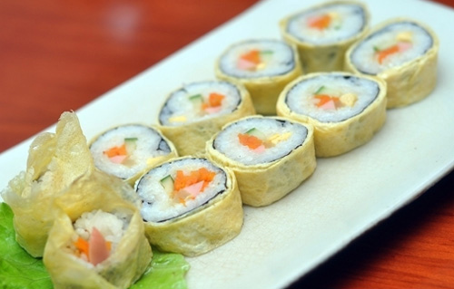 Quán Hàn Quốc Gimbab phố Ngọc Khánh