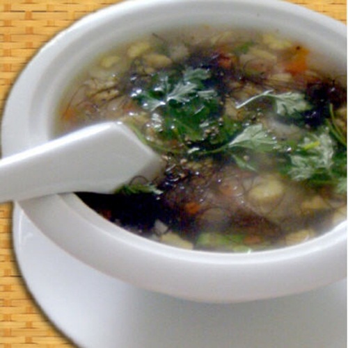Món “Súp tóc tiên” nóng hổi