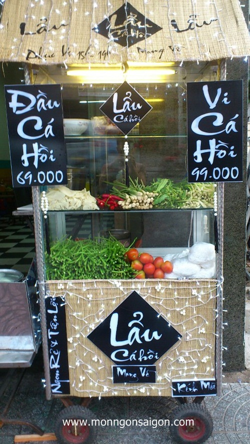 Chiếc xe Lẩu của quán “Lẩu cá hồi 115”