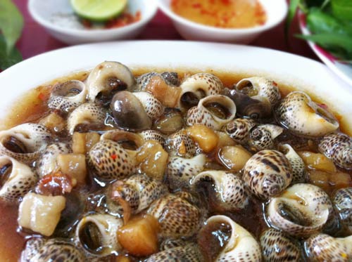 Ốc bông xào me - Ảnh: Linh San