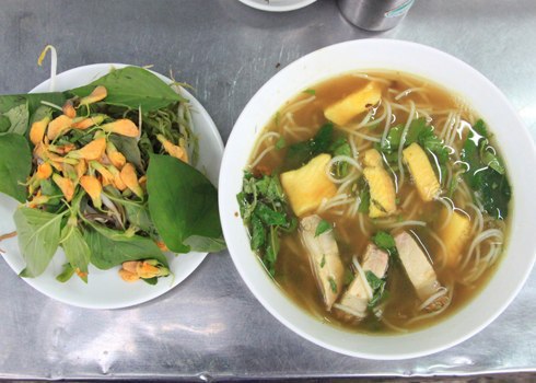 Bún cá Châu Đốc.