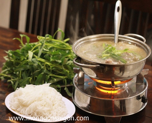 Vịt om sấu
