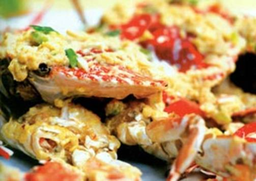 Ghẹ rang muối kiểu Hong Kong 50.000 đồng một con.