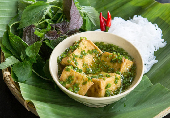 ... Bún đậu mắm hành với hương vị đậm đà, beo béo.