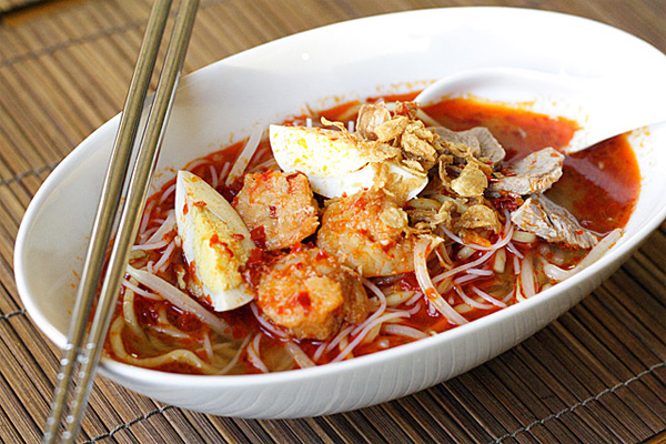 Món Hokkien Mee ở Penang. Ảnh: mompreneurasia.