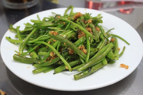 Rau muống xào tỏi