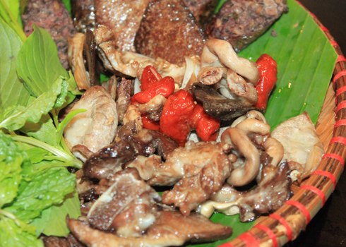 Lòng lợn rán
