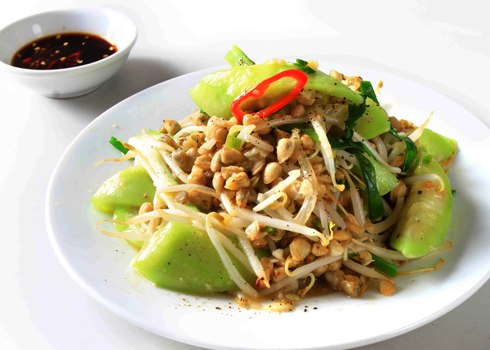 Hến xào mướp
