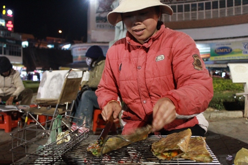 Bánh tráng nướng