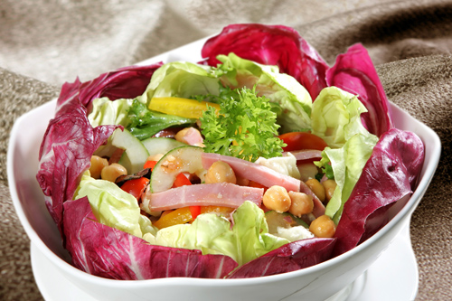 Salad thịt nguội