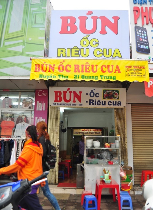 Cửa hàng bún ốc