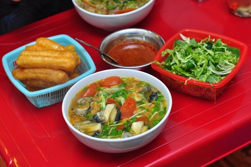 Bún ốc Quang Trung