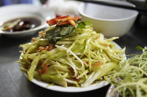 Gỏi cóc Nam Bộ