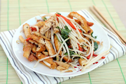 Đậu phụ xào giá đỗ 