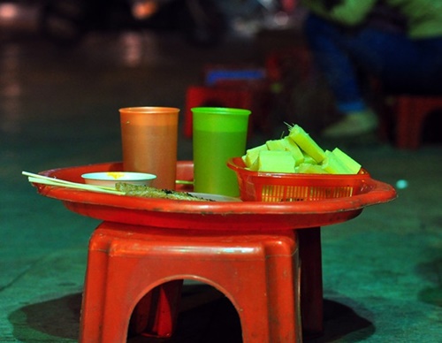 Nước ngô, mía nướng phố Hàng Cót.