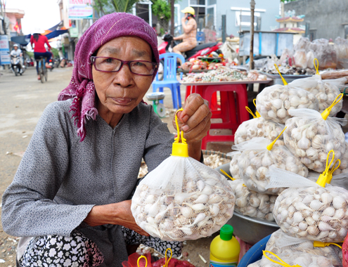 Bán tỏi