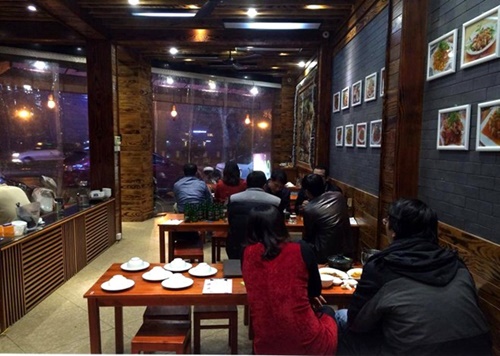 Quán xôi ốc