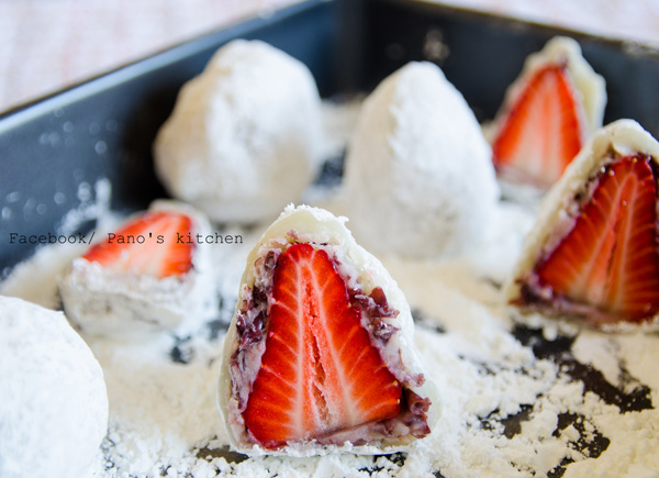 Bánh mochi dâu tây