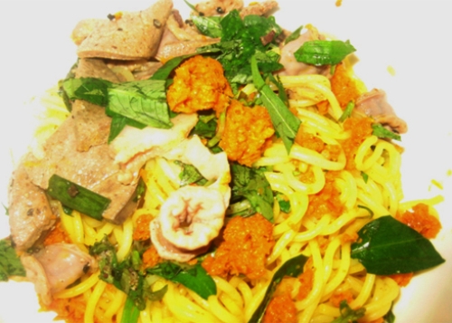 Bún nghệ