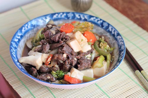 Thịt bò sốt đậu phụ non 