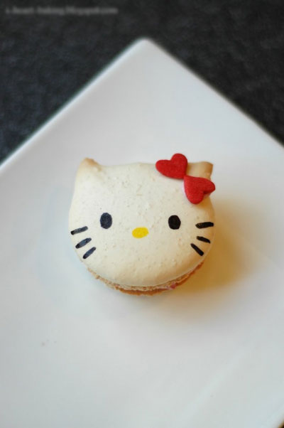 Macaron của Pháp cũng được biến tấu ngộ nghĩnh.