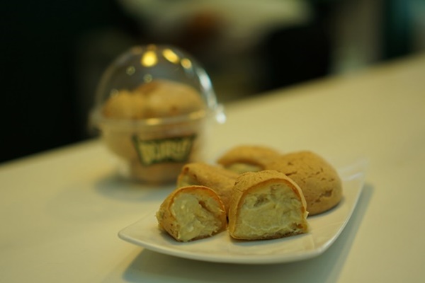 Bánh su kem