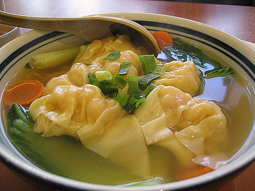 4. Sủi cảo Ngọc Ý