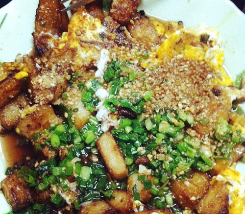 Quán bán từ 11h trưa đến 11h tối