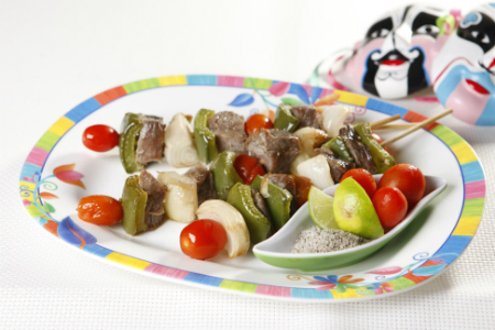Bò xiên que nướng Mayonnaise. Ảnh: Ngọc Tú