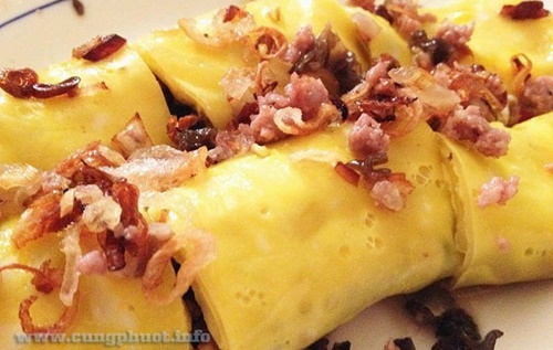 Bánh cuốn trứng