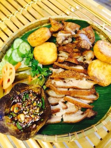 Giò heo muối xổi
