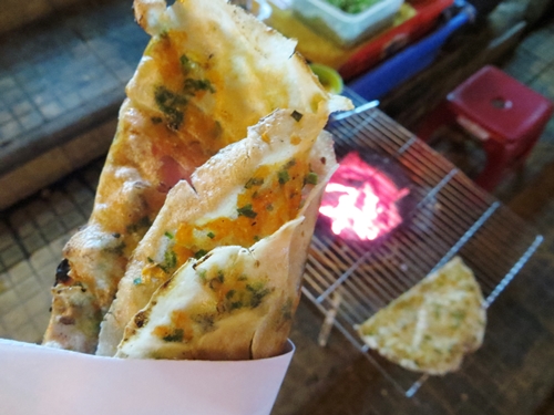 Quán ngon vỉa hè