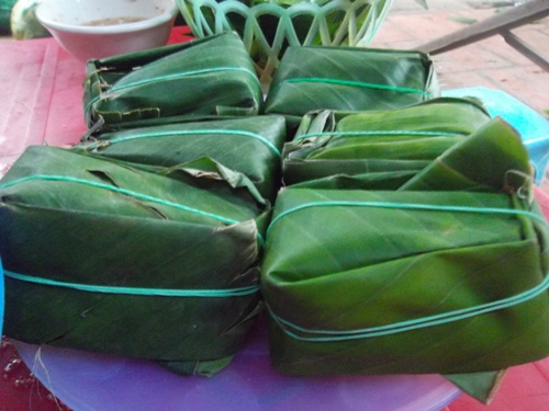 Mỗi quả nem giá 7.000 đồng/ chiếc.