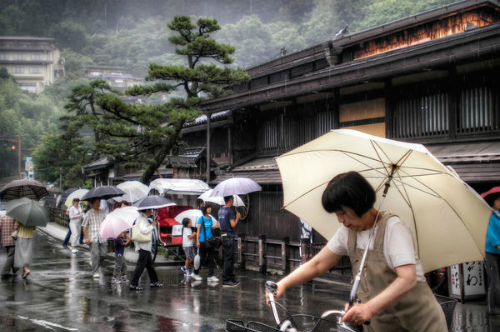 Ở Nhật có nhiều mưa. Ảnh: Japanese.