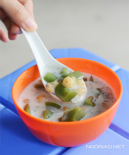 Chè matcha lạ mà quen phố Xã Đàn