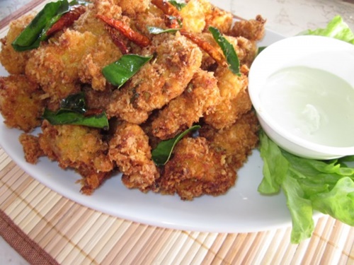 Gà chiên giòn sốt chanh cho ngày cuối tuần