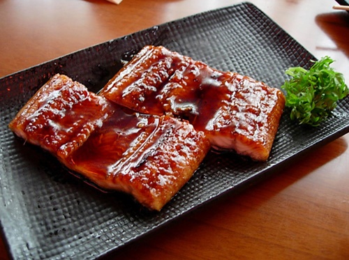 Hấp dẫn Lễ hội lươn tại Lotte Legend