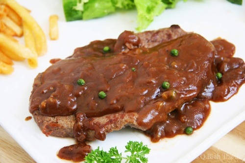 Không gian ẩm thực châu Âu tại Sài Gòn