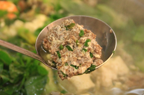 Lẩu cua đồng – Món ngon khó cưỡng của người miền Tây