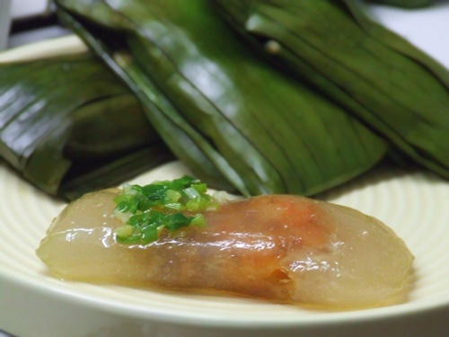 Bánh bột lọc nhân tôm xứ Huế